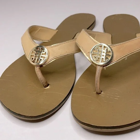 Fashion Gold leather Flip Flop Sandals Sz 9 - Picture 6 of 8